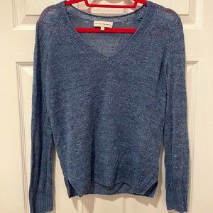 White + Warren Small Blue Linen long sleeve v-neck